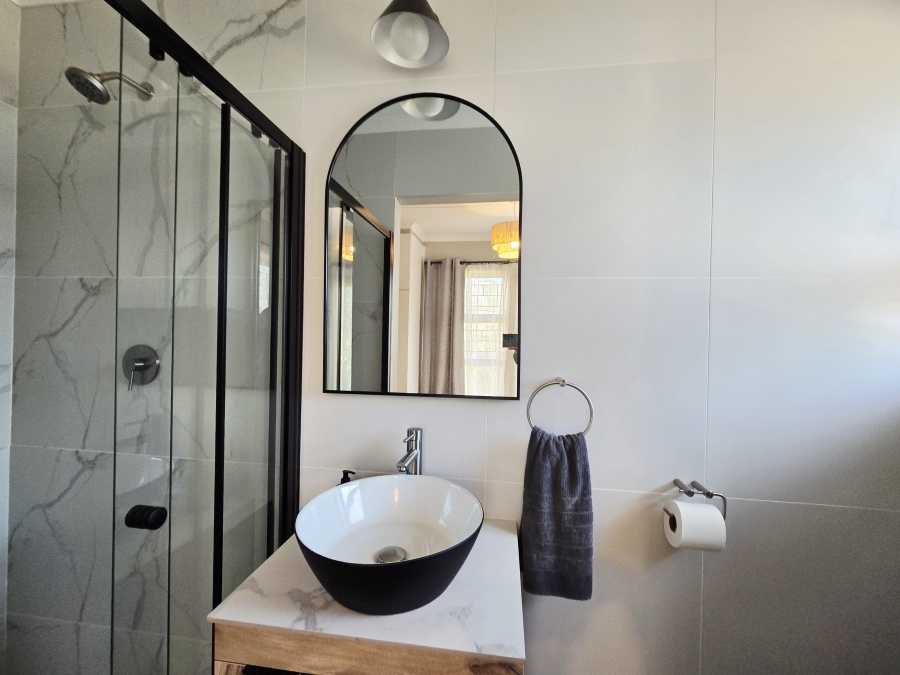 4 Bedroom Property for Sale in Bergsig Western Cape